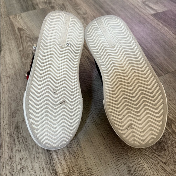 Prada women’s sneakers - Picture 7 of 9